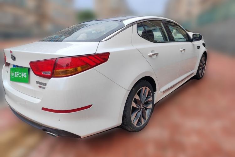Used Kia K5 2014 2.0L Automatic LUXURY Rear Right 45 Deg