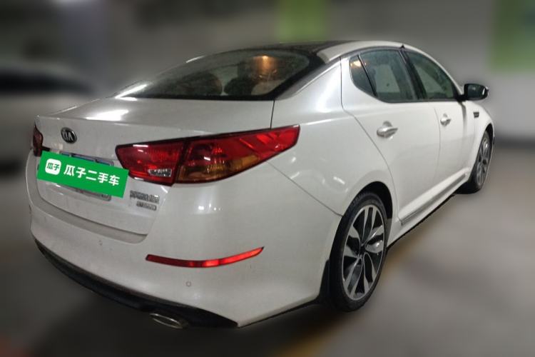 Used Kia K5 2014 2.0L Automatic LUXURY Rear Right 45 Deg