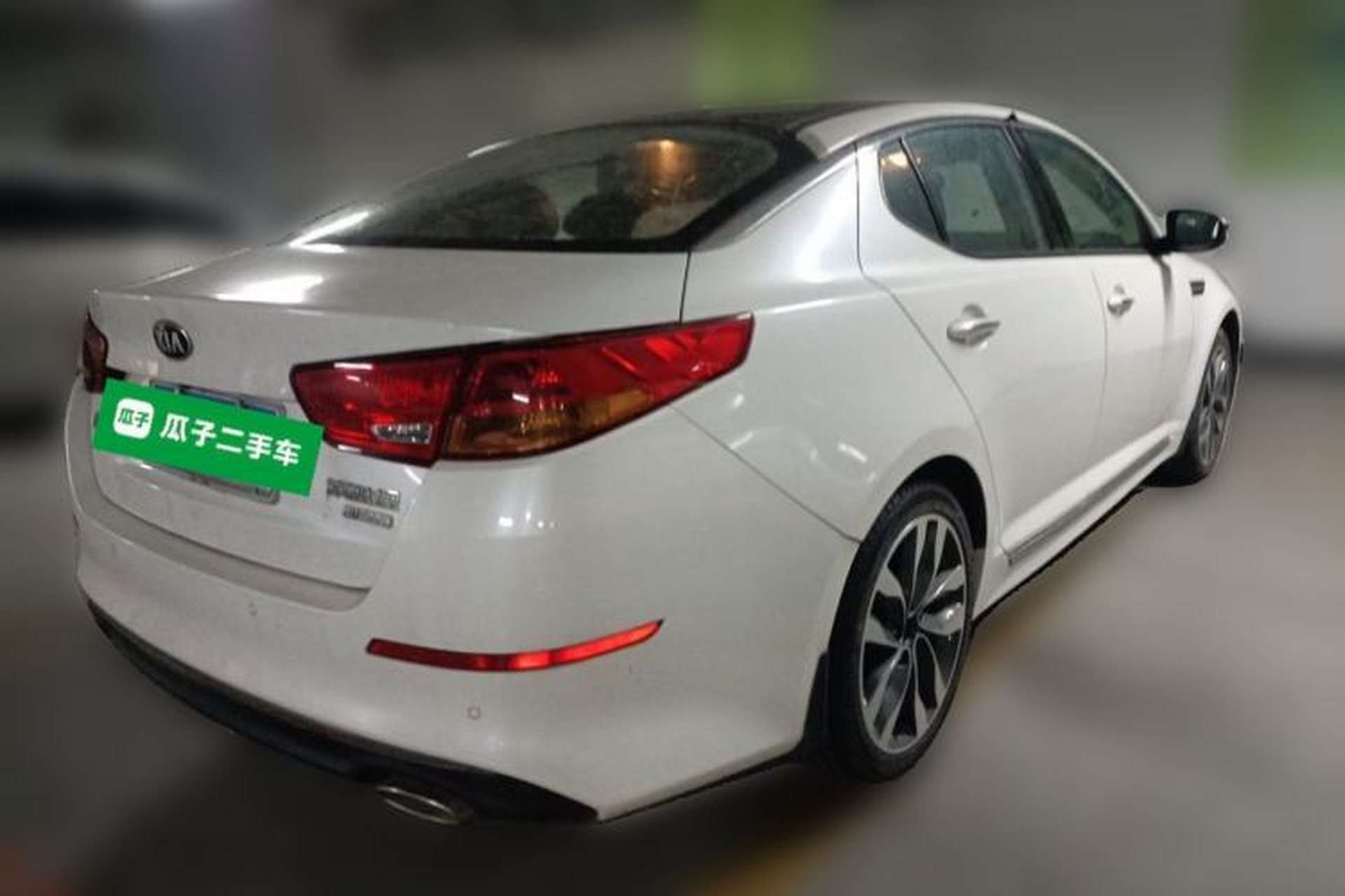 Used Kia K5 2014 2.0L Automatic LUXURY Rear Right 45 Deg