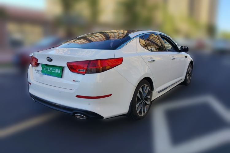 Used Kia K5 2014 2.0L Automatic LUXURY Rear Right 45 Deg