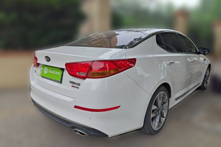 Used Kia K5 2014 2.0L Automatic LUXURY Rear Right 45 Deg