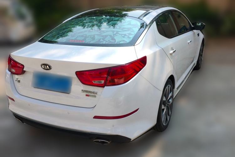 Used Kia K5 2014 2.0L Automatic LUXURY Rear Right 45 Deg