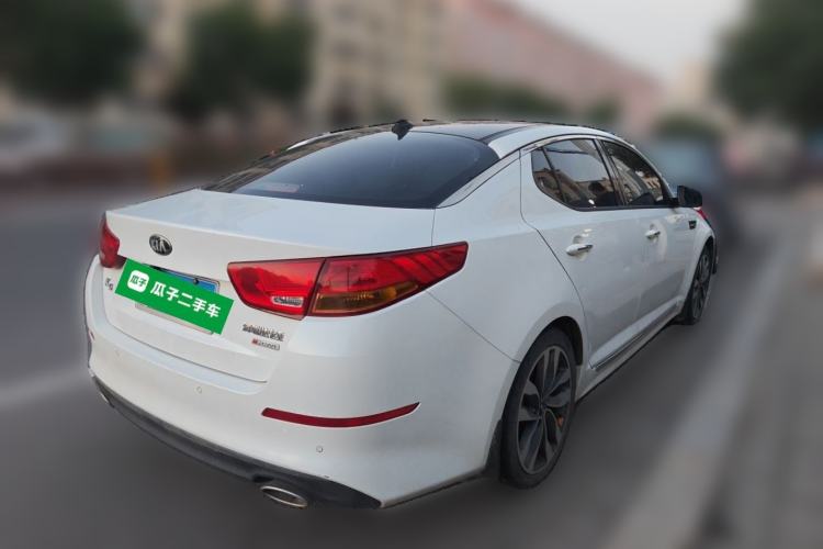 Used Kia K5 2014 2.0L Automatic LUXURY Rear Right 45 Deg