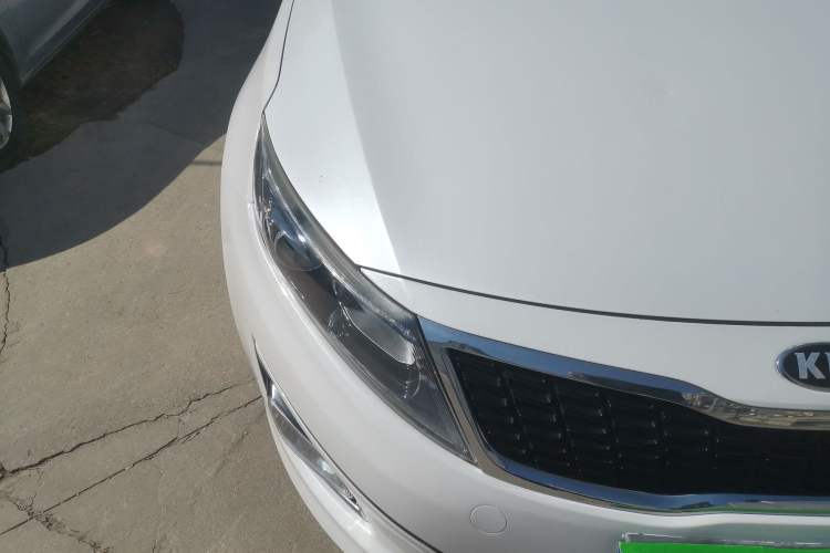 Used Kia K5 2014 2.0L Automatic LUXURY Right Front Headlight