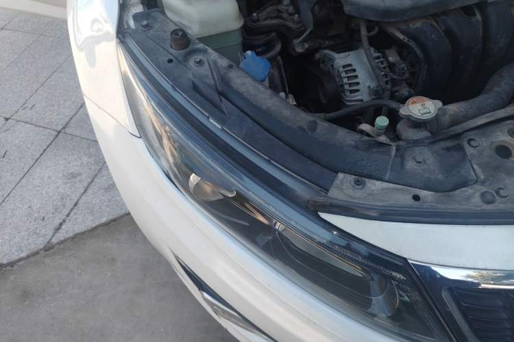 Used Kia K5 2014 2.0L Automatic LUXURY Right Front Headlight