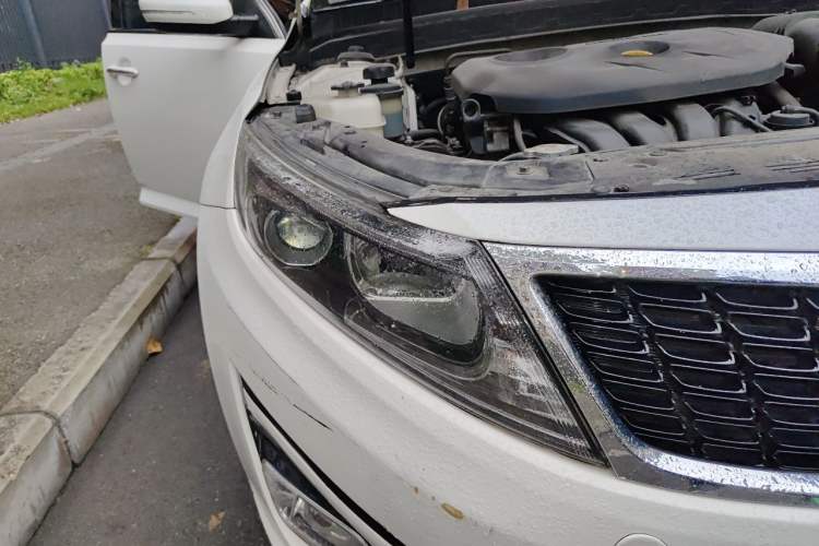 Used Kia K5 2014 2.0L Automatic LUXURY Right Front Headlight