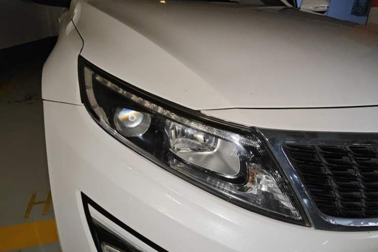 Used Kia K5 2014 2.0L Automatic LUXURY Right Front Headlight