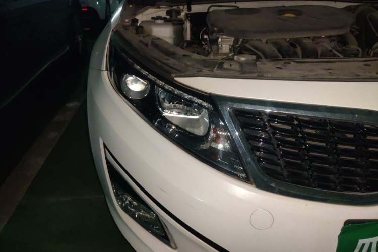 Used Kia K5 2014 2.0L Automatic LUXURY Right Front Headlight