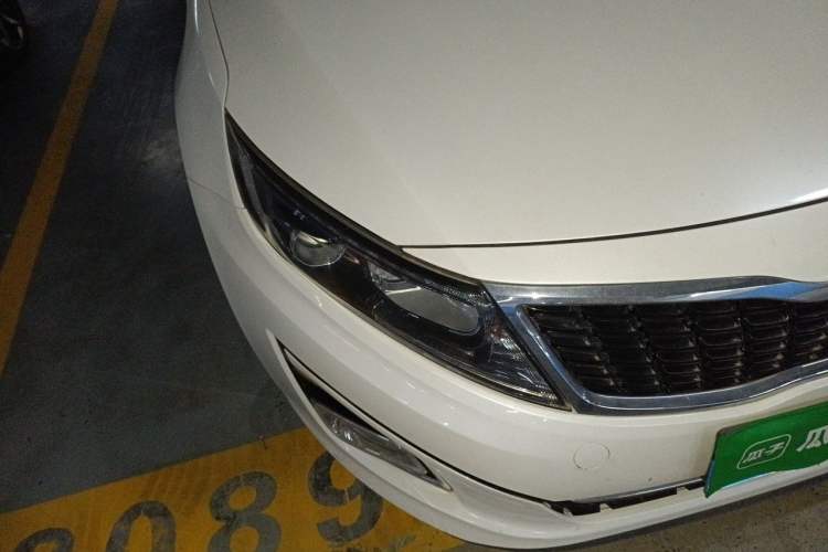 Used Kia K5 2014 2.0L Automatic LUXURY Right Front Headlight