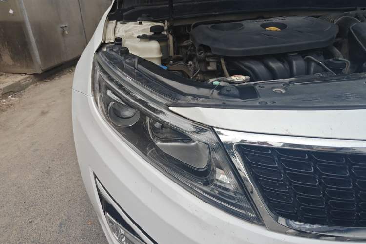 Used Kia K5 2014 2.0L Automatic LUXURY Right Front Headlight