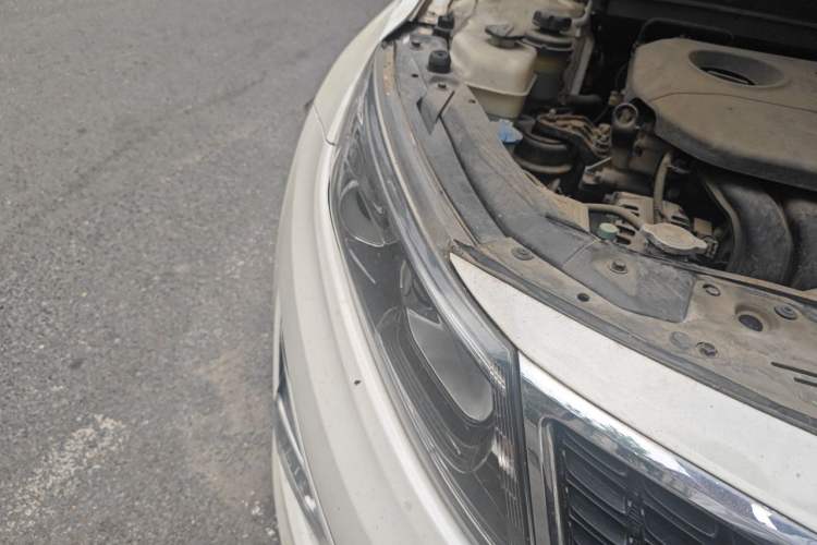 Used Kia K5 2014 2.0L Automatic GL Right Front Headlight