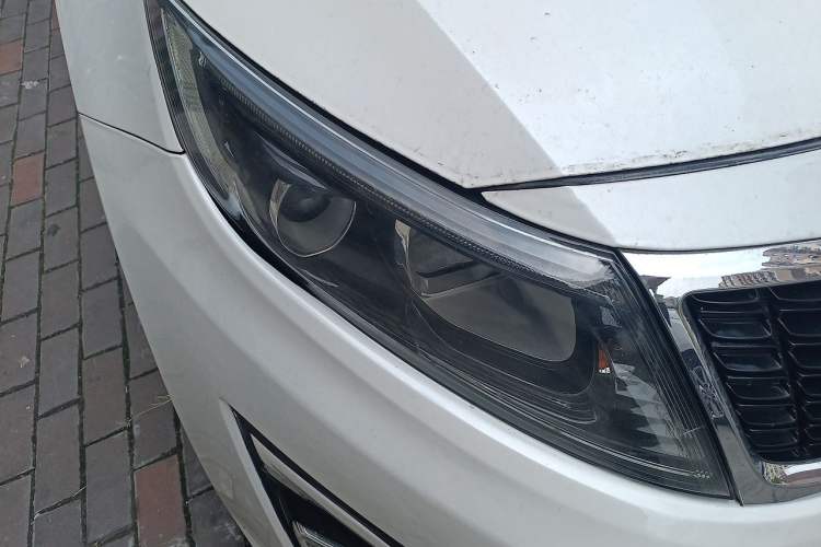 Used Kia K5 2014 2.0L Automatic LUXURY Right Front Headlight
