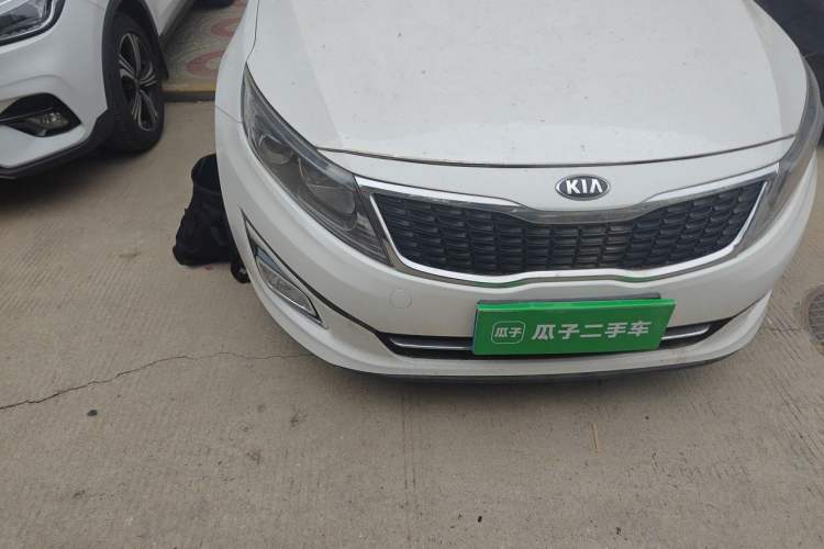 Used Kia K5 2014 2.0L Automatic LUXURY Right Front Headlight