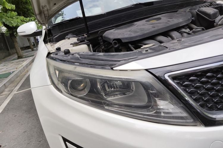 Used Kia K5 2014 2.0L Automatic LUXURY Right Front Headlight