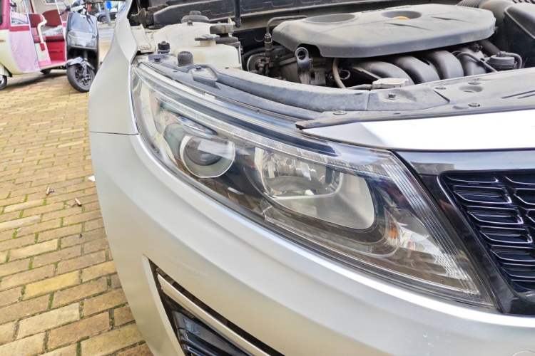 Used Kia K5 2014 2.0L Automatic LUXURY Right Front Headlight