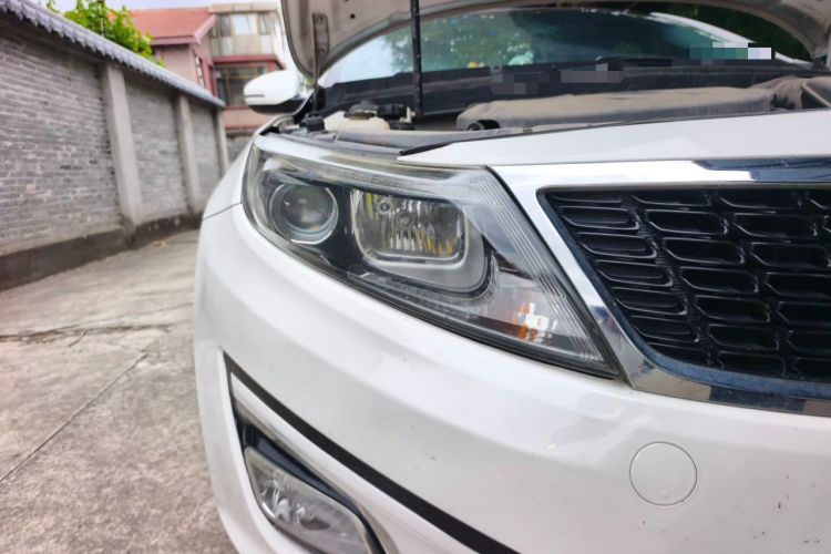 Used Kia K5 2014 2.0L Automatic LUXURY Right Front Headlight