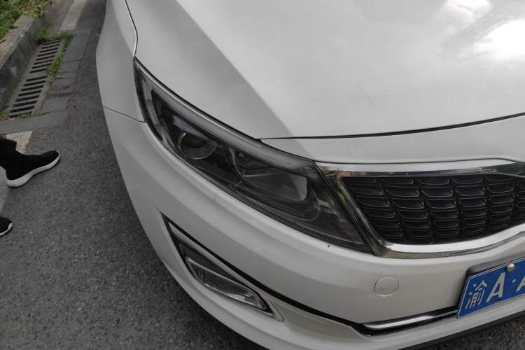Used Kia K5 2014 2.0L Automatic LUXURY Right Front Headlight