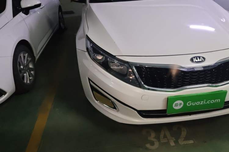 Used Kia K5 2014 2.0L Automatic LUXURY Right Front Headlight