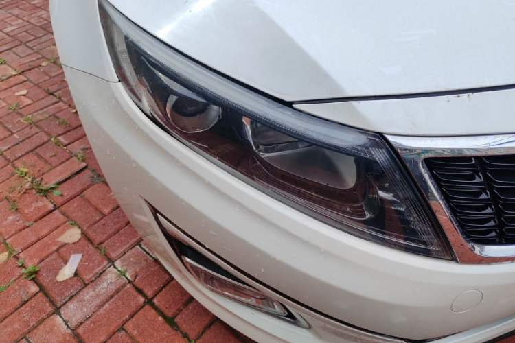 Used Kia K5 2014 2.0L Automatic LUXURY Right Front Headlight