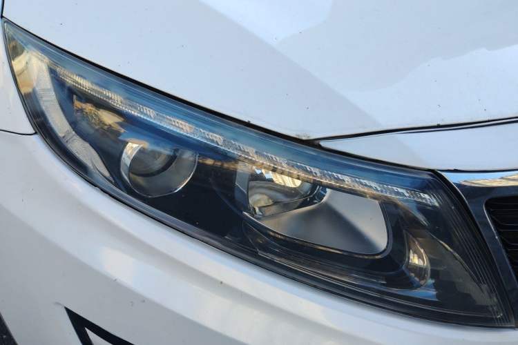 Used Kia K5 2014 2.0L Automatic LUXURY Right Front Headlight