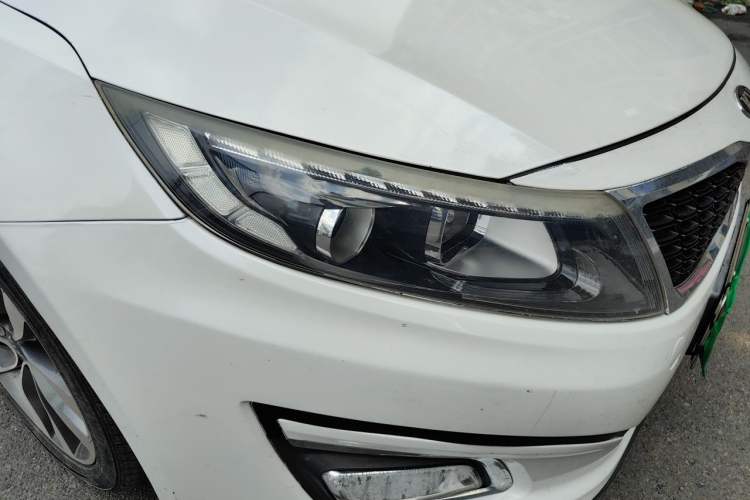 Used Kia K5 2014 2.0L Automatic LUXURY Right Front Headlight