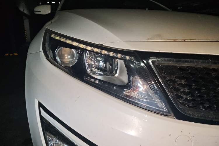Used Kia K5 2014 2.0T Automatic T-PREMIUM Right Front Headlight