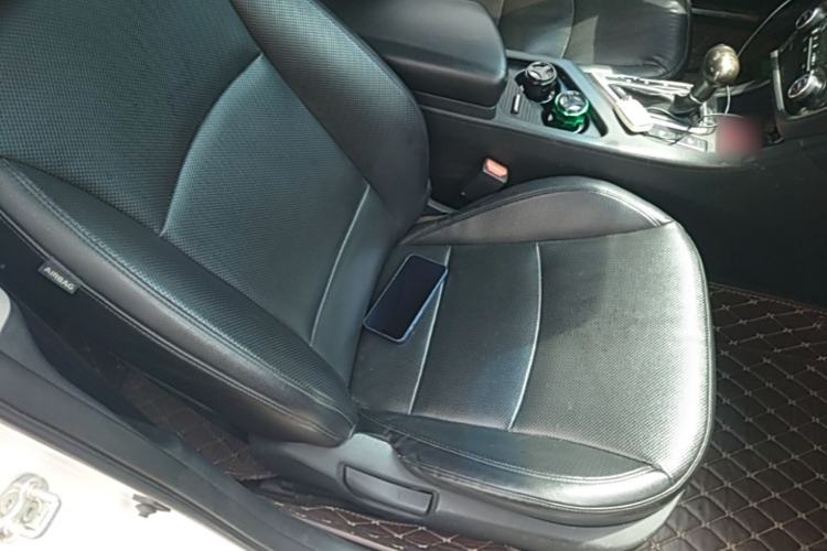 Used Kia K5 2014 2.0L Automatic LUXURY Right Front Seat