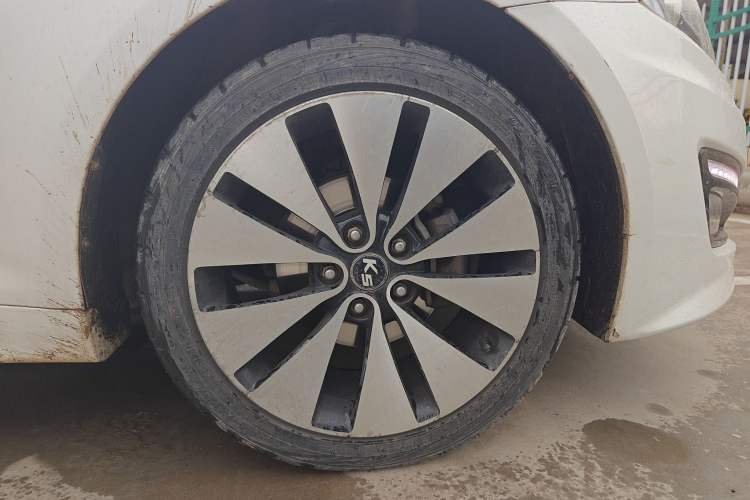 Used Kia K5 2014 2.0T Automatic Right Front Wheel Hub