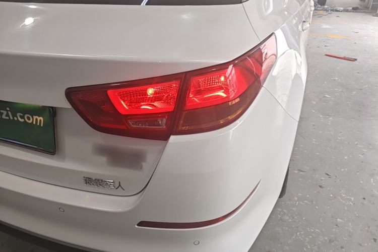 Used Kia K5 2014 2.0L Automatic LUXURY Right Rear Taillight