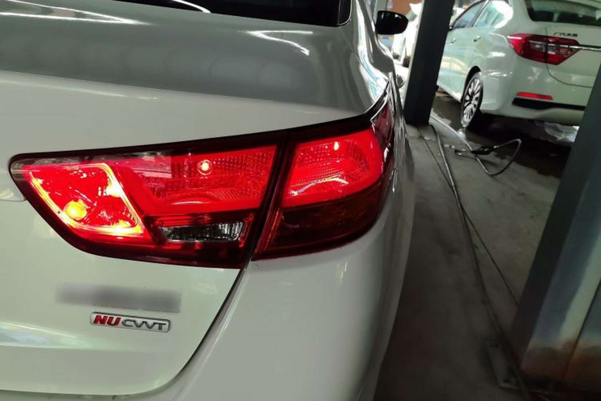 Used Kia K5 2014 2.0L Automatic LUXURY Right Rear Taillight