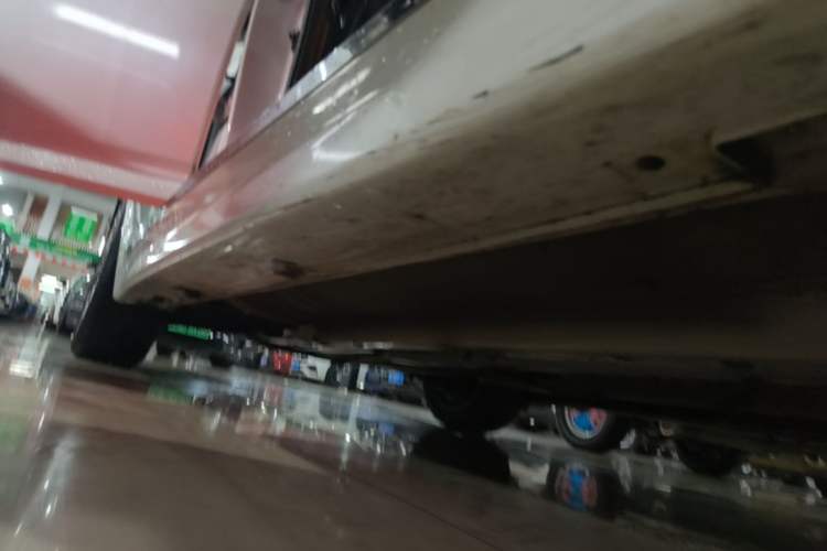 Used Kia K5 2014 2.0L Automatic LUXURY Right Side Sill