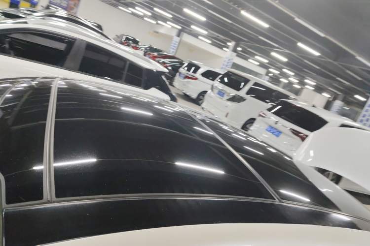 Used Kia K5 2014 2.0L Automatic LUXURY Roof