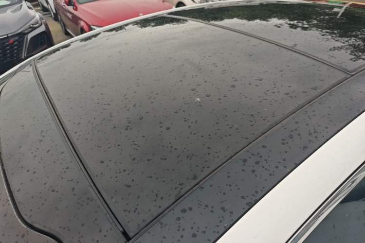 Used Kia K5 2014 2.0L Automatic LUXURY Roof