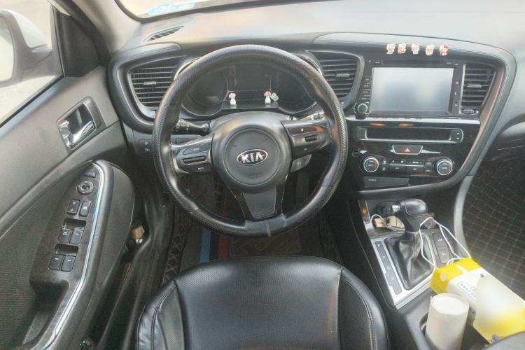 Used Kia K5 2014 2.0L Automatic LUXURY Steering Wheel