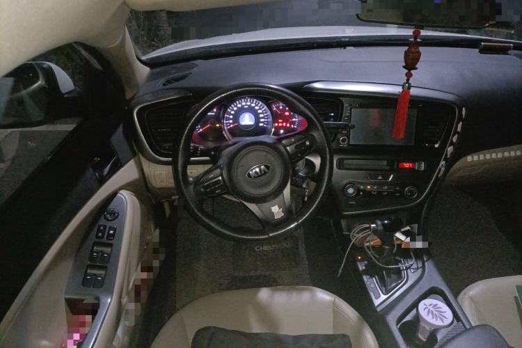 Used Kia K5 2014 2.0L Automatic GL Steering Wheel