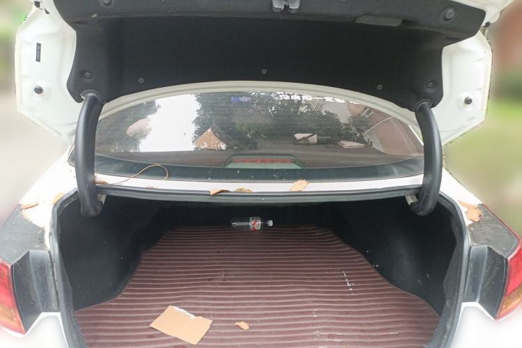 Used Kia K5 2014 2.0L Automatic LUXURY Trunk