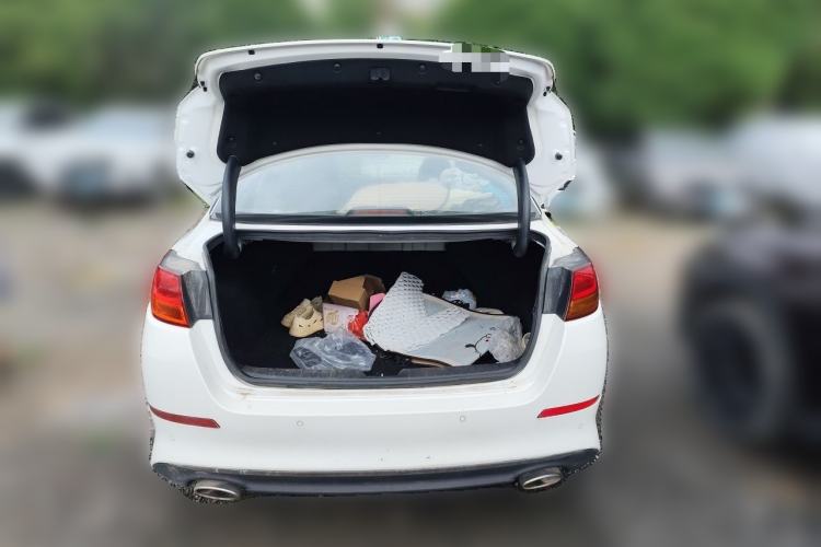 Used Kia K5 2014 2.0L Automatic LUXURY Trunk
