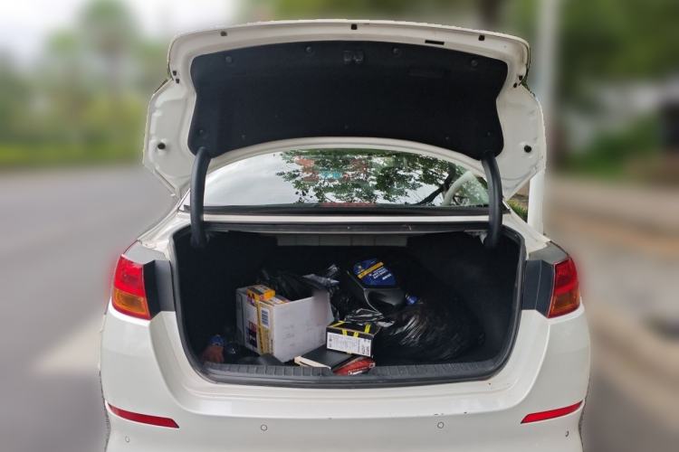 Used Kia K5 2014 2.0L Automatic LUXURY Trunk