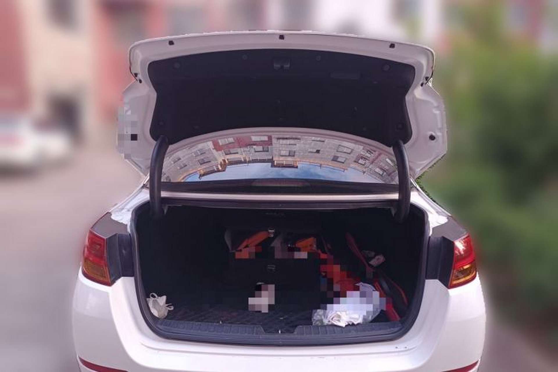 Used Kia K5 2014 2.0L Automatic LUXURY Trunk