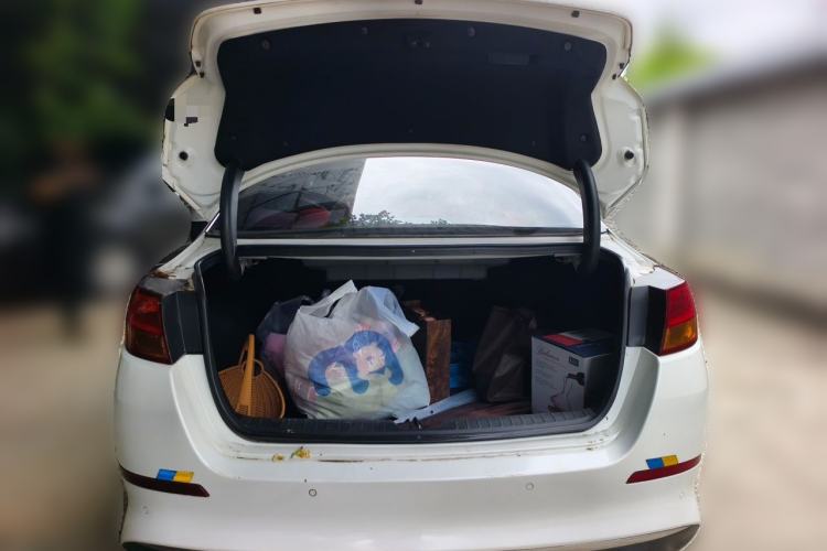 Used Kia K5 2014 2.0L Automatic LUXURY Trunk