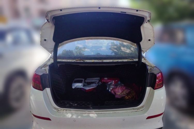 Used Kia K5 2014 2.0L Automatic LUXURY Trunk