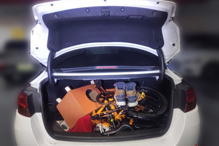 Used Kia K5 2014 2.0L Automatic LUXURY Trunk