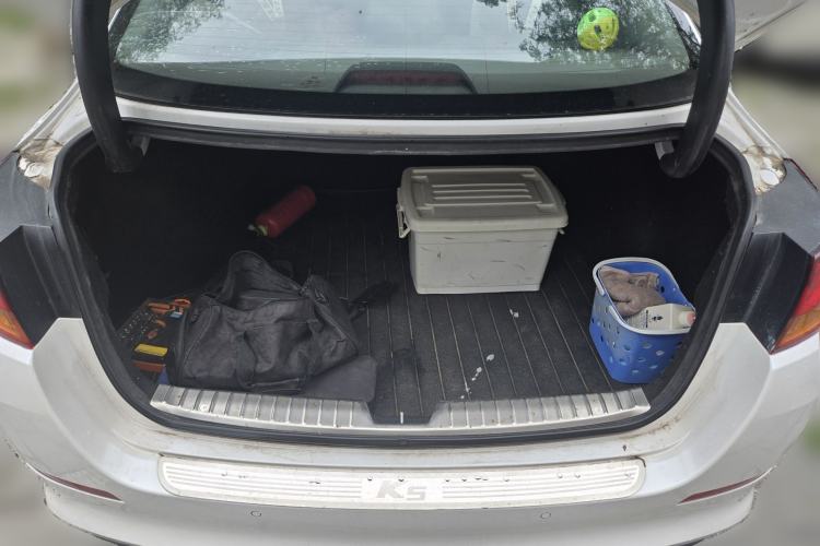 Used Kia K5 2014 2.0L Automatic LUXURY Trunk