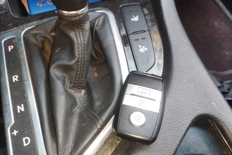 Used Kia K5 2014 2.0L Automatic LUXURY Vehicle Key