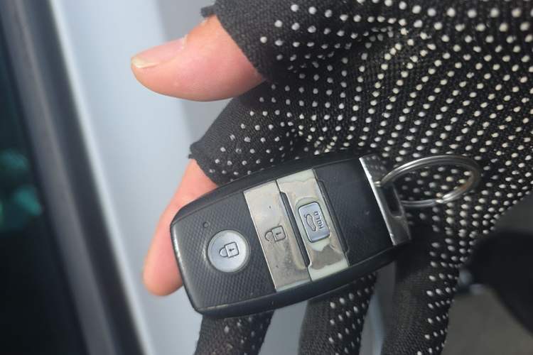 Used Kia K5 2014 2.0L Automatic LUXURY Vehicle Key