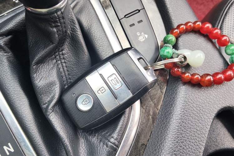 Used Kia K5 2014 2.0L Automatic LUXURY Vehicle Key