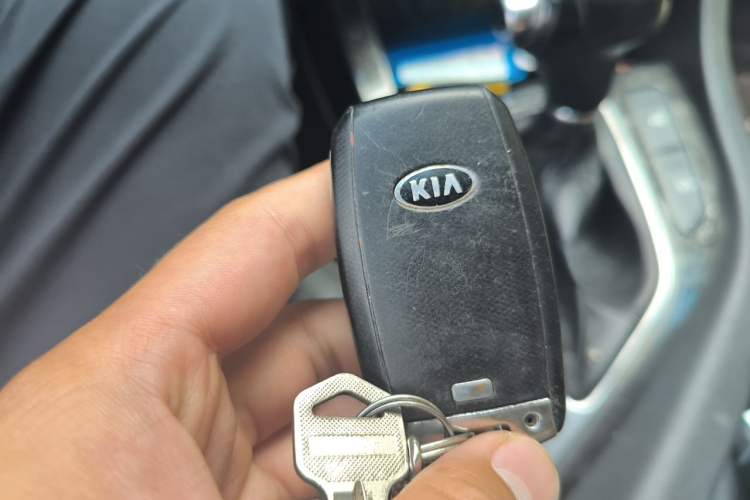 Used Kia K5 2014 2.0L Automatic LUXURY Vehicle Key