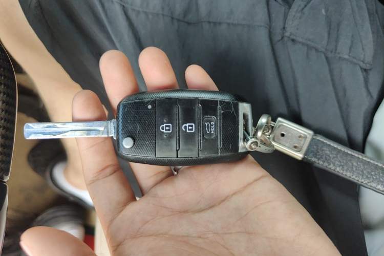 Used Kia K5 2014 2.0L Manual GL Vehicle Key