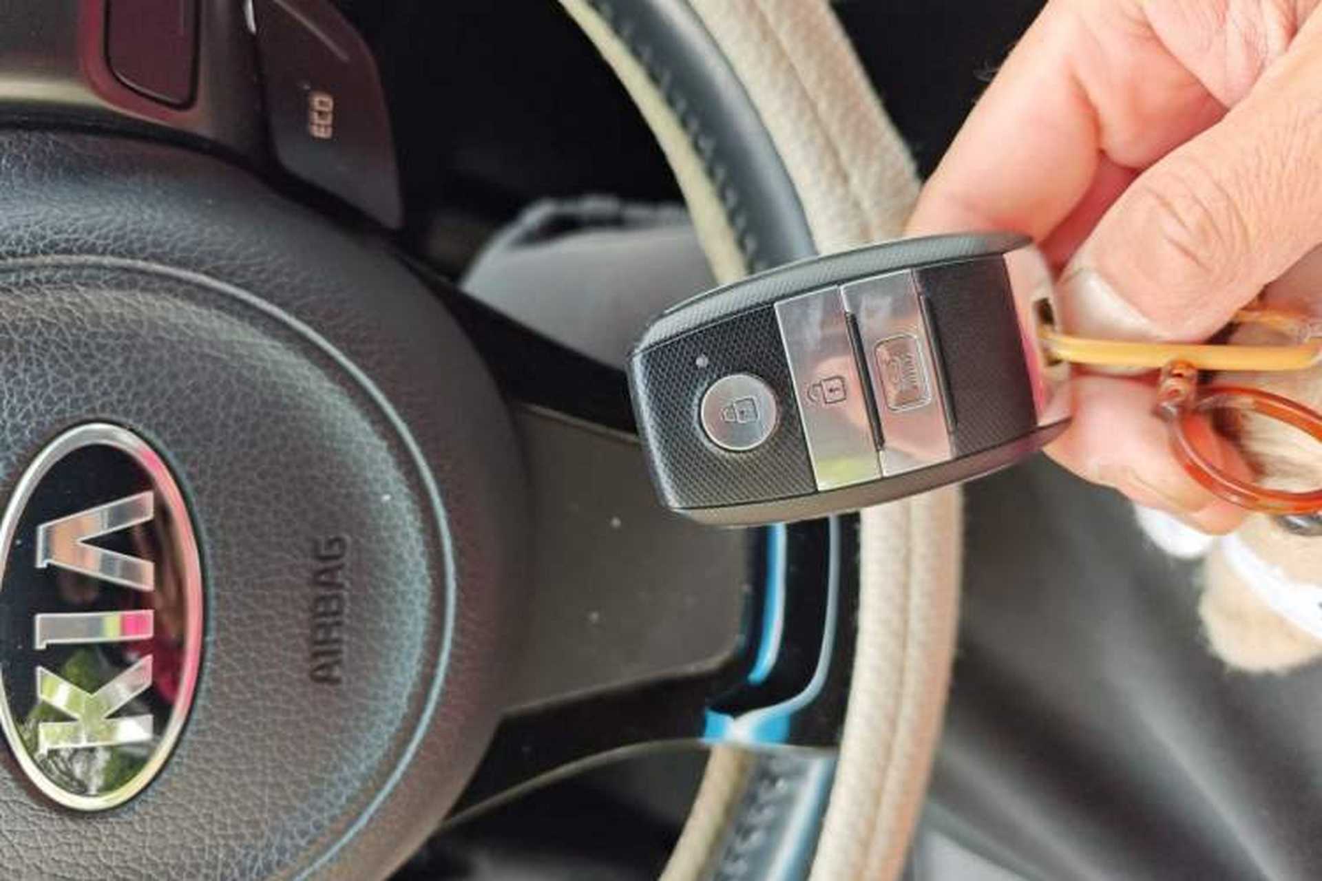 Used Kia K5 2014 2.0L Automatic LUXURY Vehicle Key