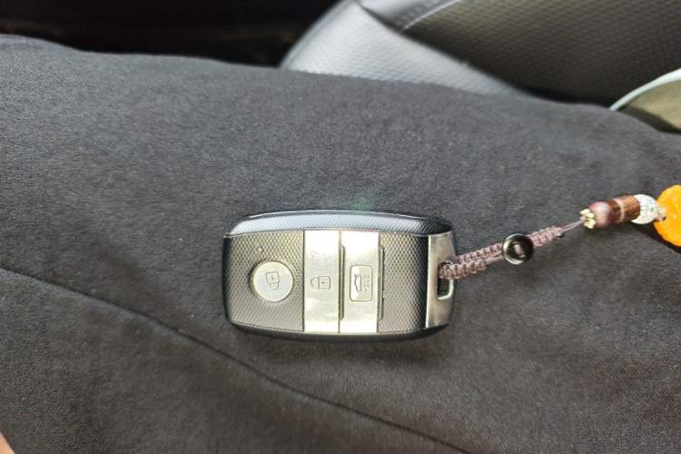 Used Kia K5 2014 2.0L Automatic LUXURY Vehicle Key